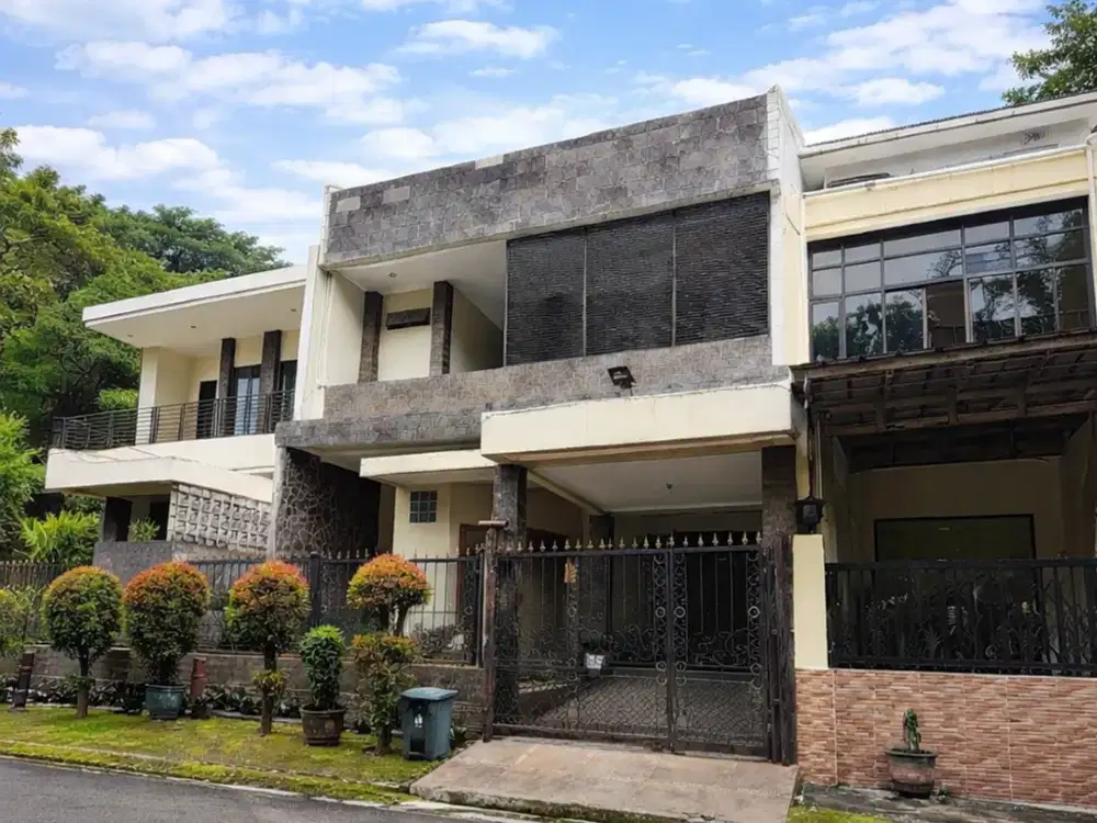 dijual rumah di citra grand Cibubur