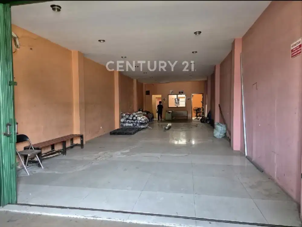 Bangunan Kantor Lokasi Strategis 3 Lantai Di Cideng