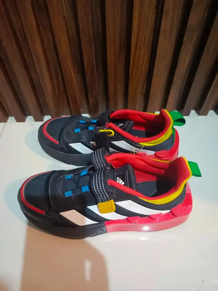 ADIDAS LEGO ORIGINAL