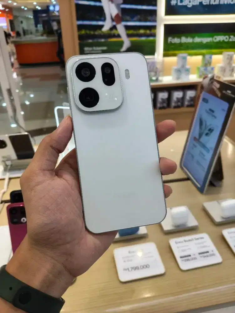 Ready stock Oppo Find X9 Pro New Garansi Resmi