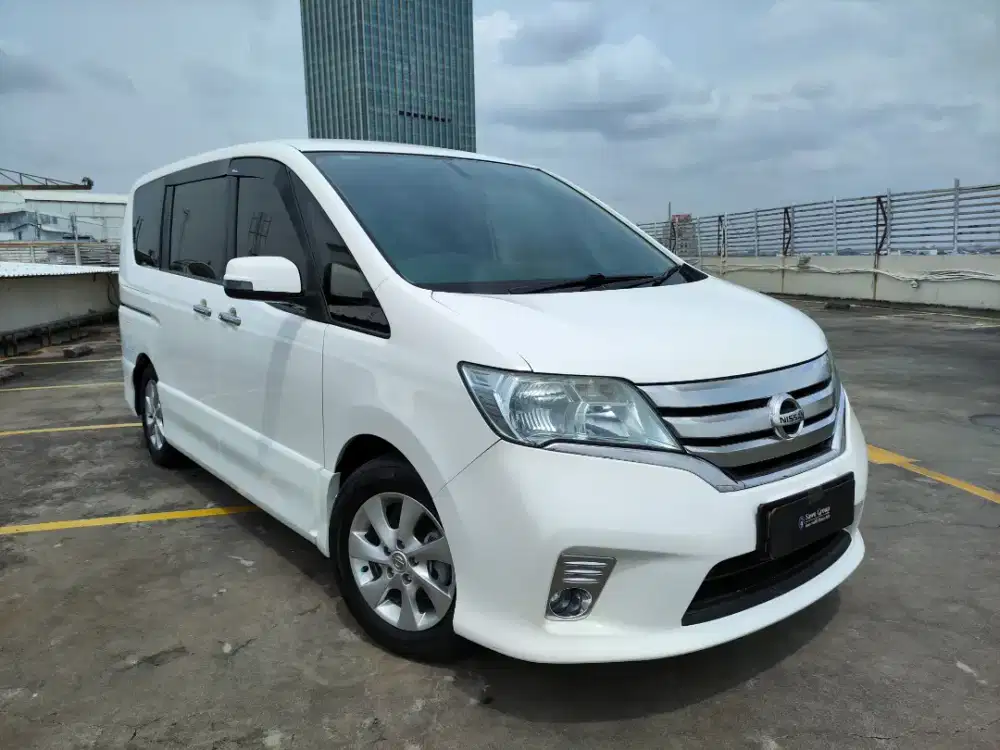 Nissan Serena HWS 2013 A/T