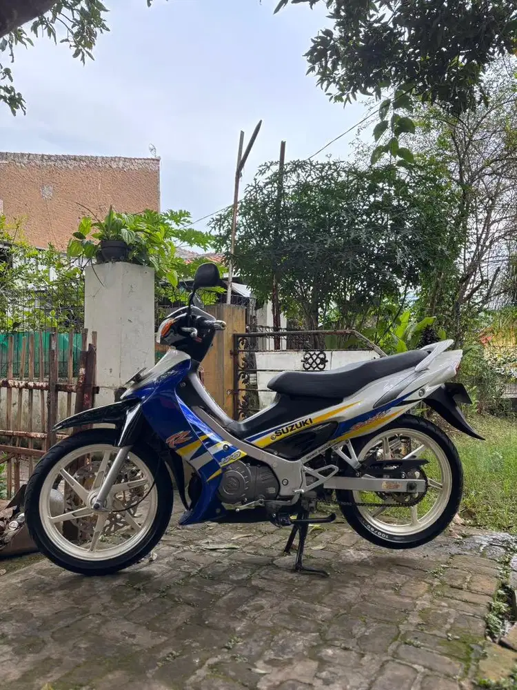 Suzuki Satria Hiu LSCM 2004