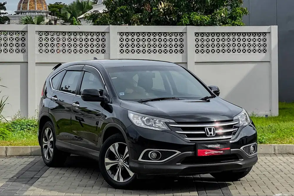 Honda CRV 2.4 RM3 CR-V 2.4 AT Matic 2013 Hitam Metalik. KM ANTIK