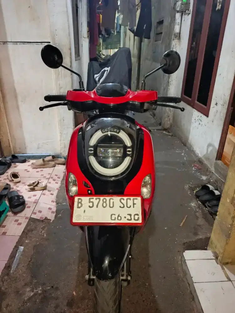 SCOOPY 2025 LOW KM, JUAL BU SATSET!!!