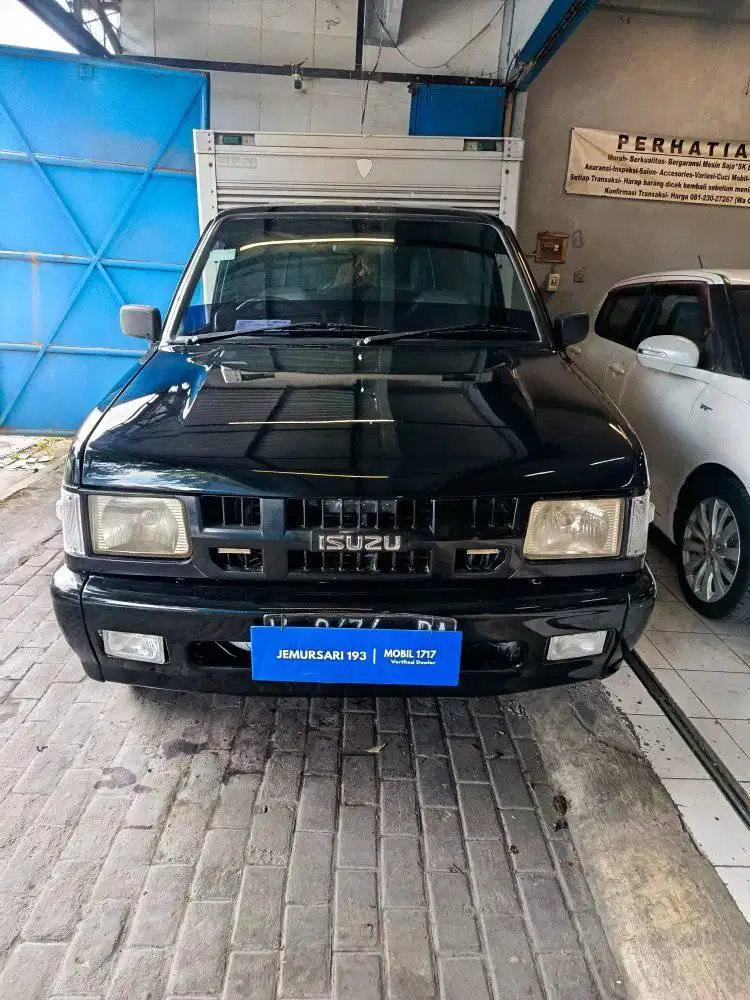 ISUZU 2012 PANTHER BOX 2.5 MT HITAM
JL.RAYA JEMURSARI MOBIL 1717