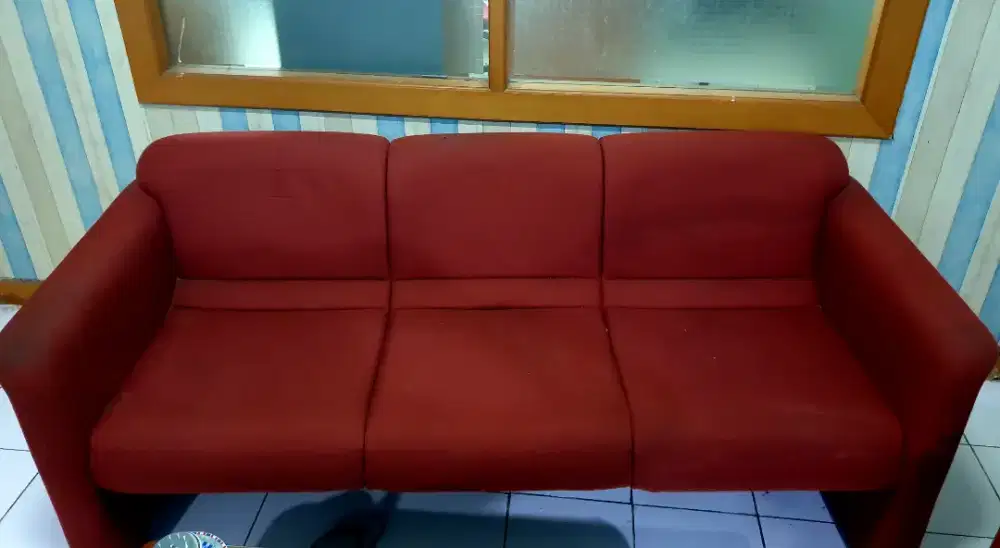 Kursi kantor eksekutiv