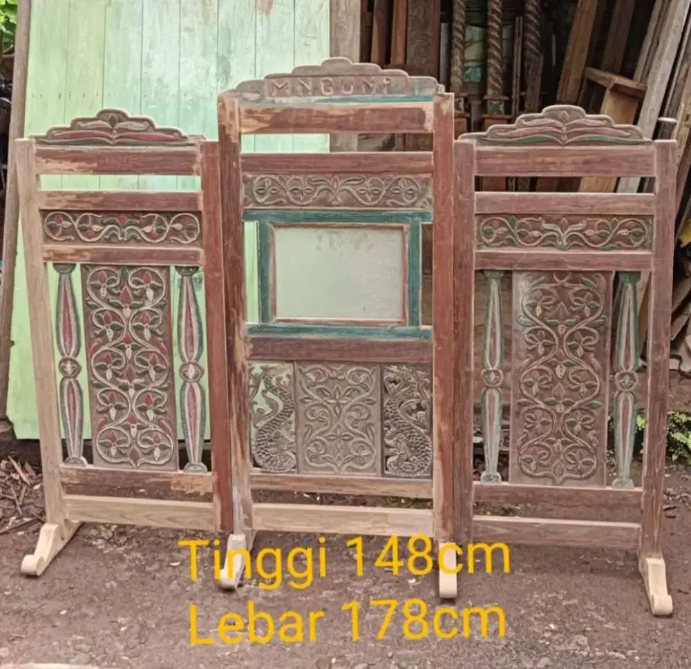 SEKAT PEMISAH RUANGAN / PARTISI UKIR MOTIF NAGA