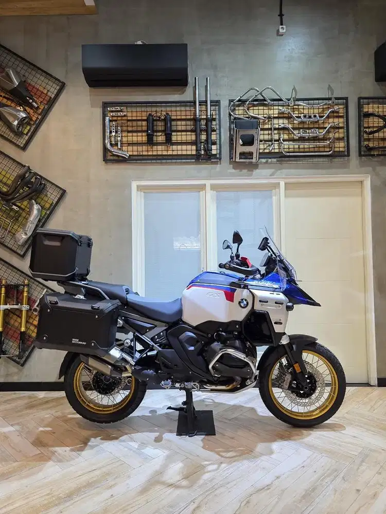 BMW R1300GS KA2 2025 Adventure Trophy