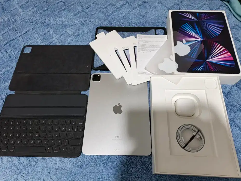 APPLE iPad Pro 11 gen3 256gb silver apple keyboard fullset mulus