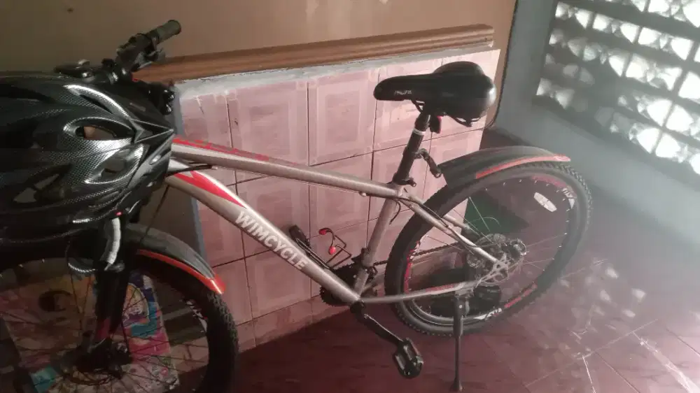 Jual sepeda merk wimcycle terawat seperti baru