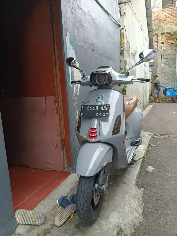 Vespa sprint 2022 i get abs