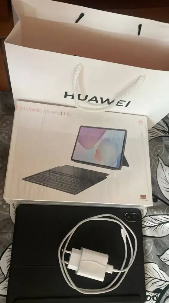 TABLET HUAWEI PAPPERMATE 2025. DIJUAL CEPAT. BARU DIBELI 17 MARET!!