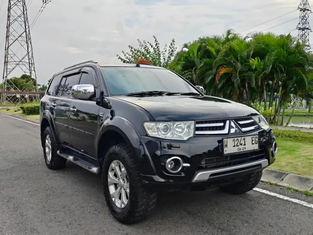 CASH!!4x4 Mitsubishi Pajero DAKAR Diesel VGT 2014 Automatic ASLI JATIM
