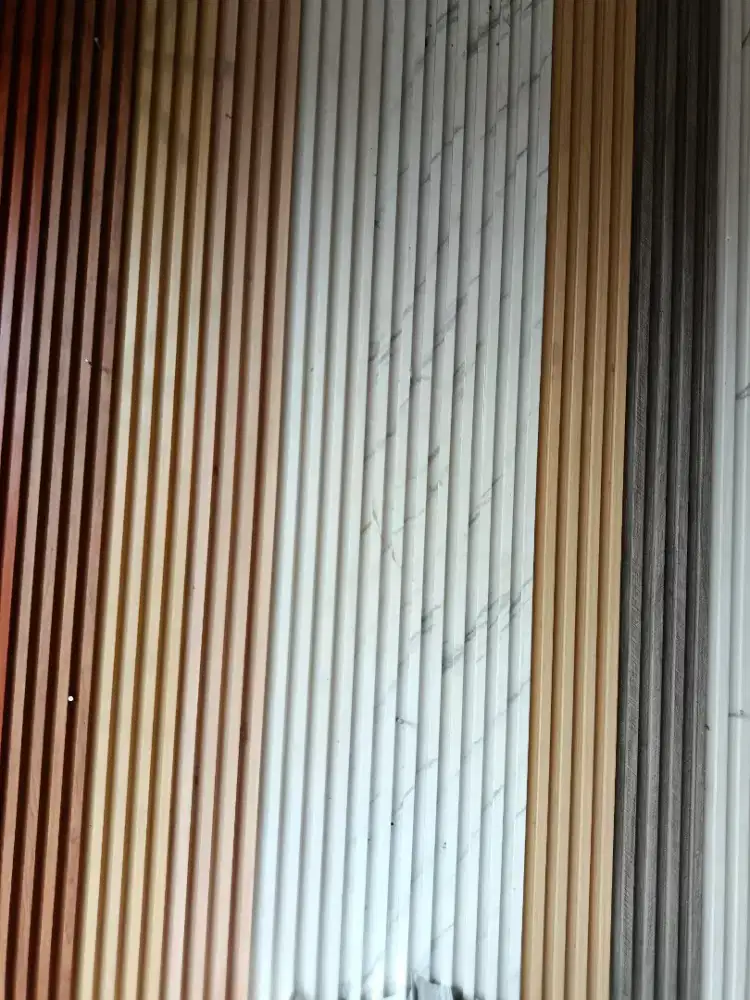 WPC PANEL DINDING MENERIMA ANTAR BAHAN & TERPASANG