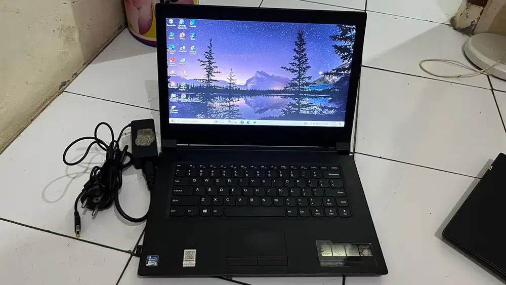 Laptop lenovo V110 1 TB