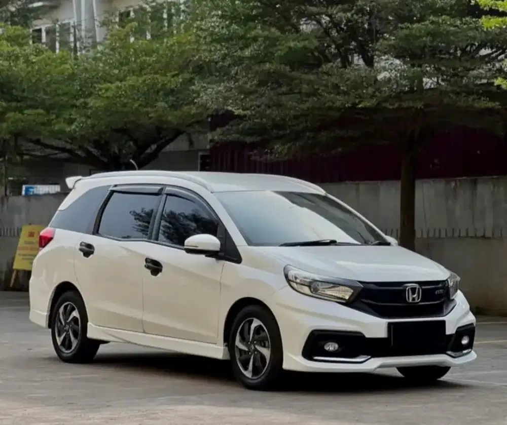 Honda Mobilio RS 1.5 Matic 2017