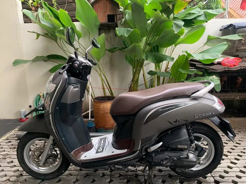 Di jual scoopy 2019