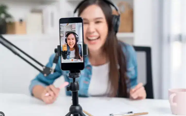 Dibutuhkan freelance host live streaming daerah kelapa dua tangerang