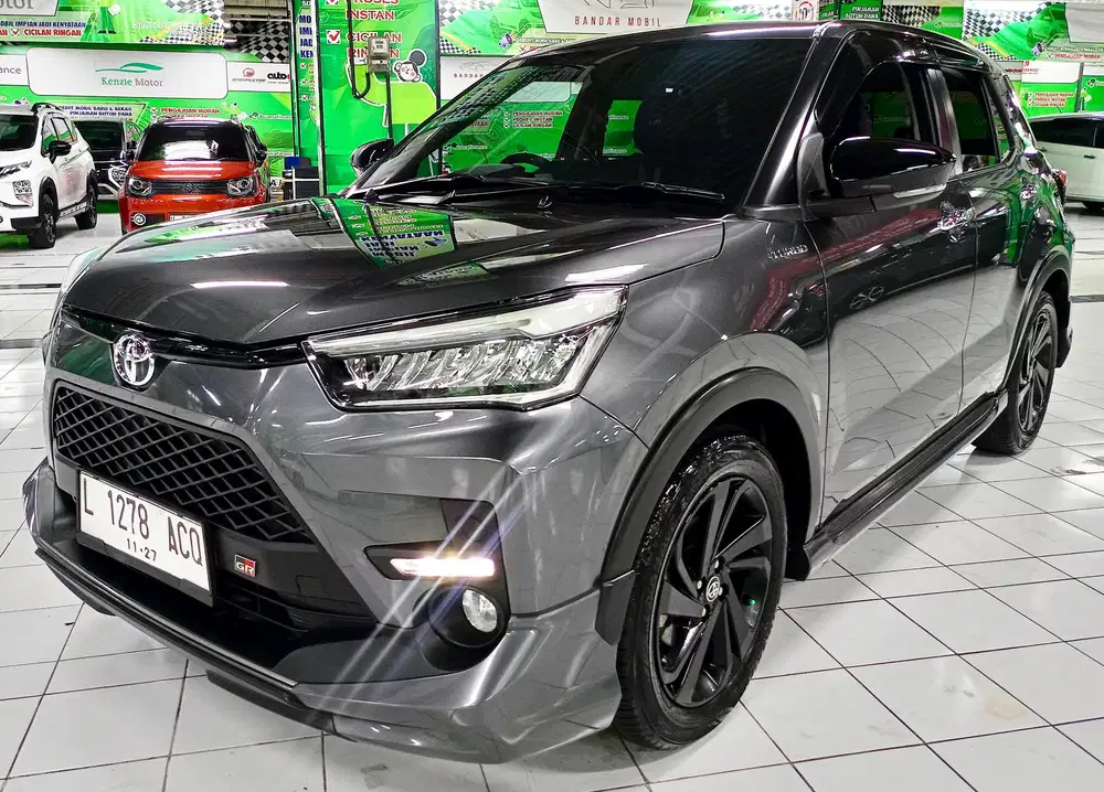 Toyota Raize GR Sport Turbo 1.0 CVT 2022 Abu-Abu Matic / AT ISTIMEWA!!