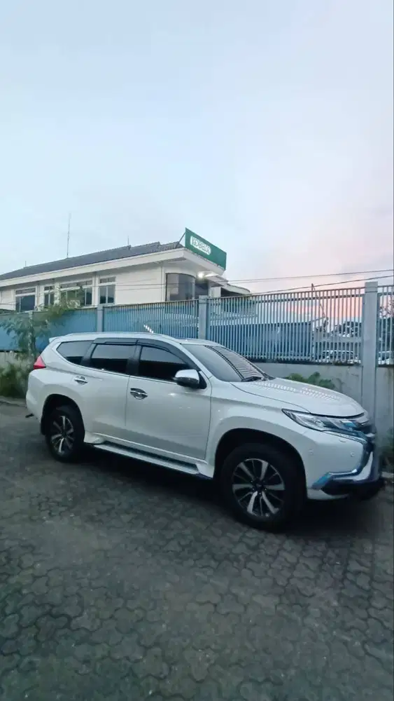 Pajero Dakar 4x4 A/T 2017