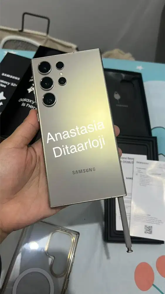 Samsung galaxy s24 ultra 256 gb SEIN set tidak Ada cacat pemakaia