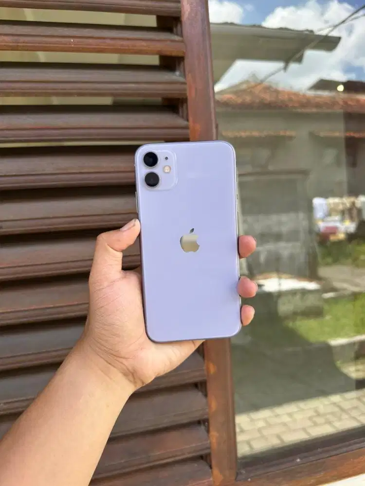 Iphone 11 128Gb warna ungu