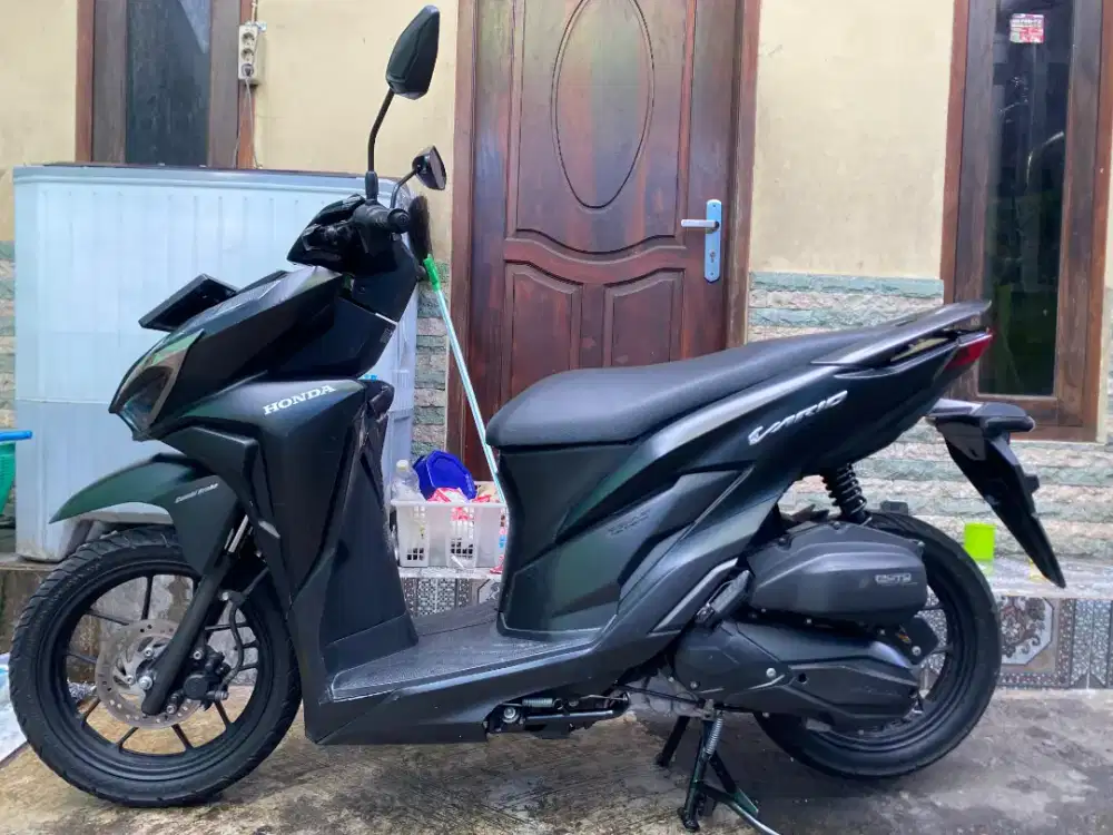 HONDA VARIO 125CC TAHUN 2022 SS LENGKAP ASLI SIAP PAKEK MOTOR GRESS