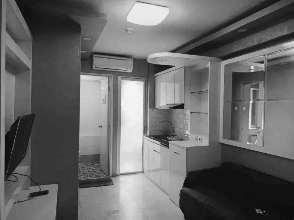 Jual CEPAT 2 BR Furnished Ok Full Wall Paper, Elegan, Bassura City