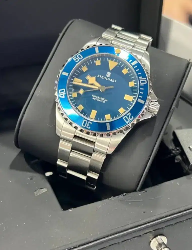 Steinhart Ocean 39 Marine Blue Gnomon Limited Edition