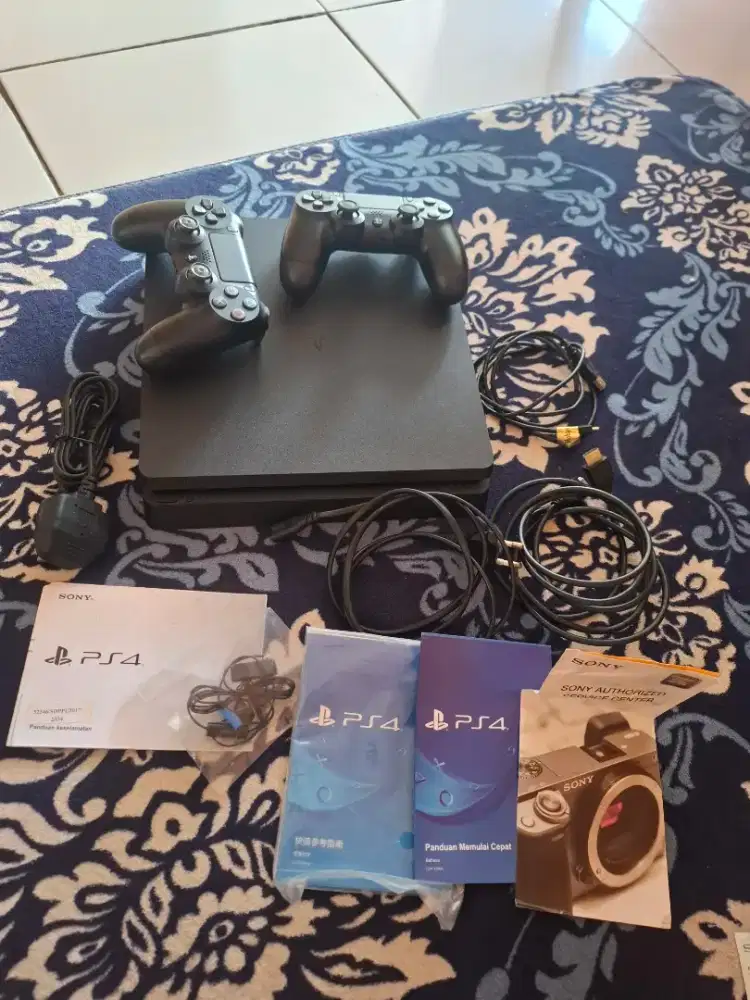 PS 4 Slim Original