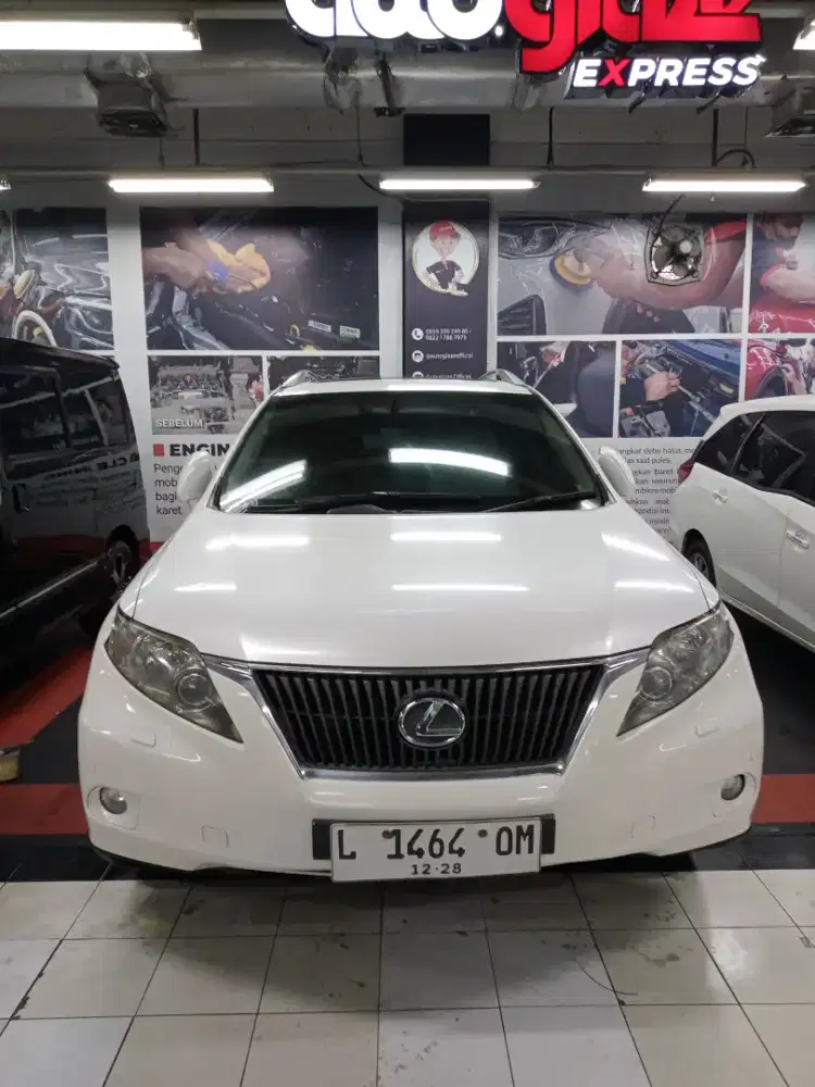 LEXUS RX 270 AT 2011 PUTIH