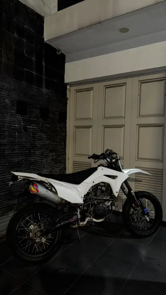Dijual Honda Megapro Mono 2013 (Up CRF)