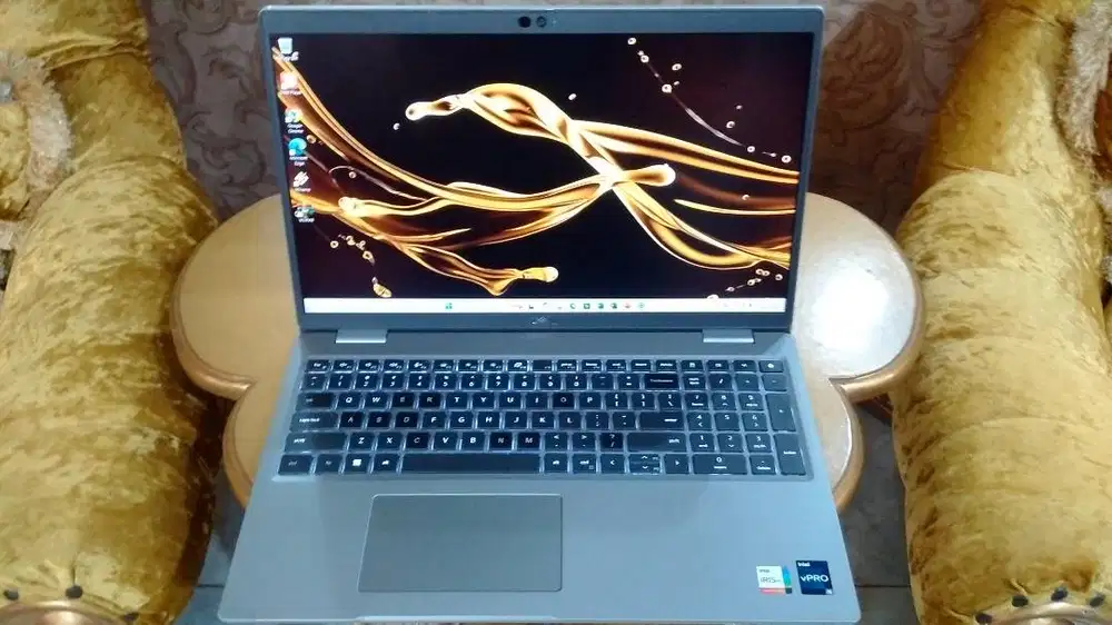 Laptop Bisnis LED TOUCH Dell Precision Core i5 1235U Ram 16GB SSD512GB