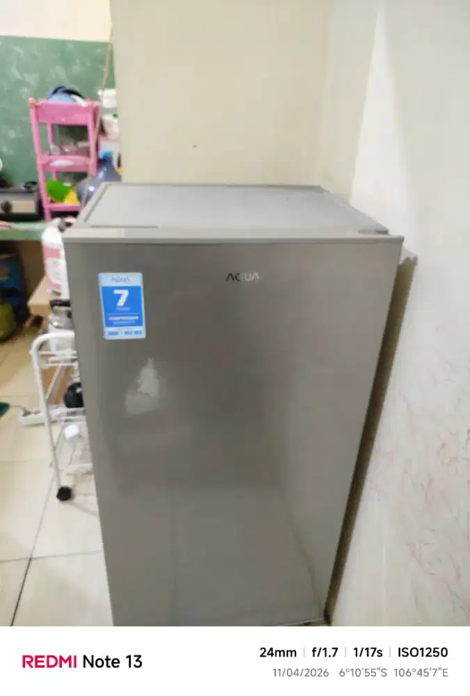 Kulkas 1 pintu merek Aqua