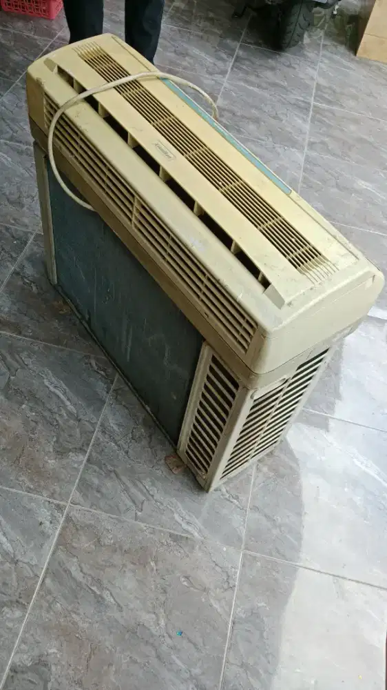 Menerima jual AC bekas/rusak