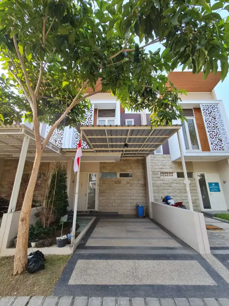 DIJUAL, Rumah Puri Safira Menganti Gresik