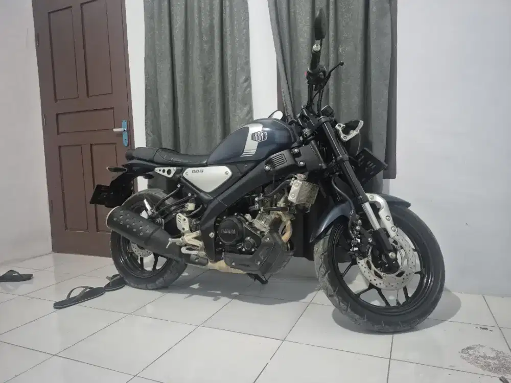 XSR 155 Black and Blue