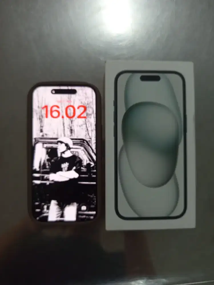 iphone 15 basic Hitam 256gb