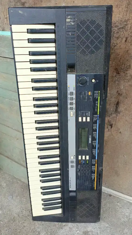 Kyboard yamaha PSR E-243