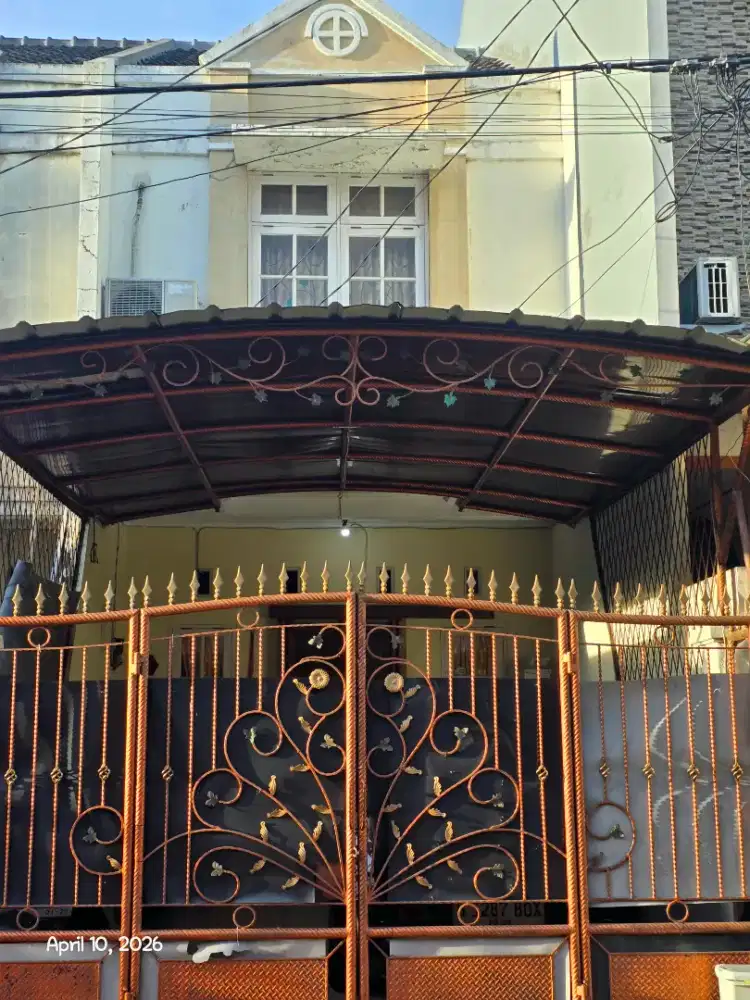 Dijual Cepat Rumah  semi Furnished, Siap Huni , Daan Mogot, Tangerang