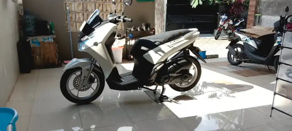 Yamaha Lexi 2018..Pemakaian pribadi, atas nama pribadi, pajak panjang.
