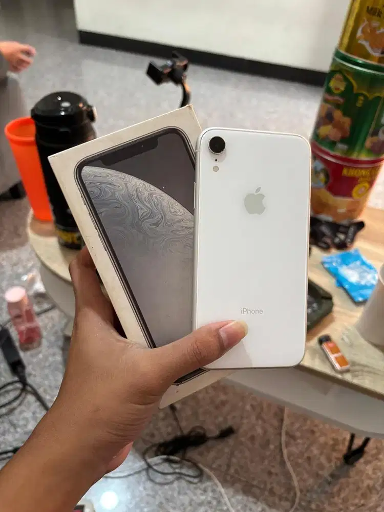 iPhone Xr White 64 Gb