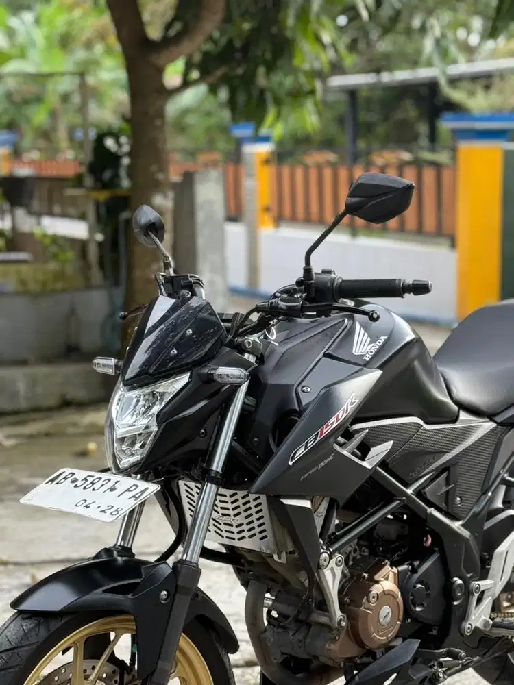 Cb150r 2018 km 22rbuan ab