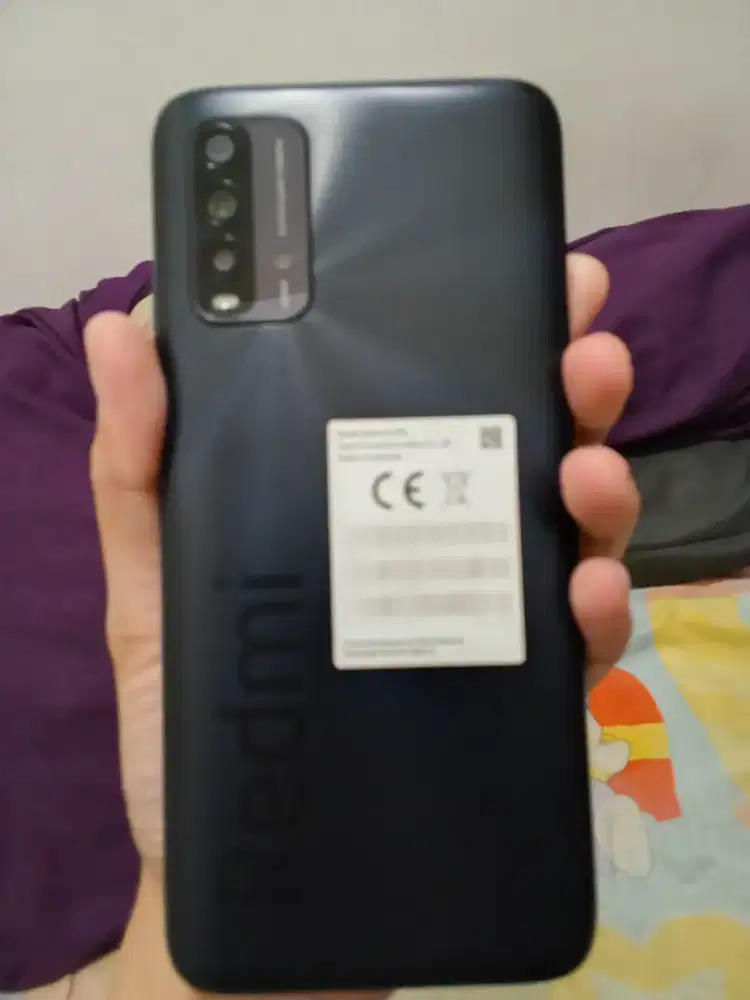 Redmi 9t ram 6+2/128 hp charger kondisi mulus dan normal