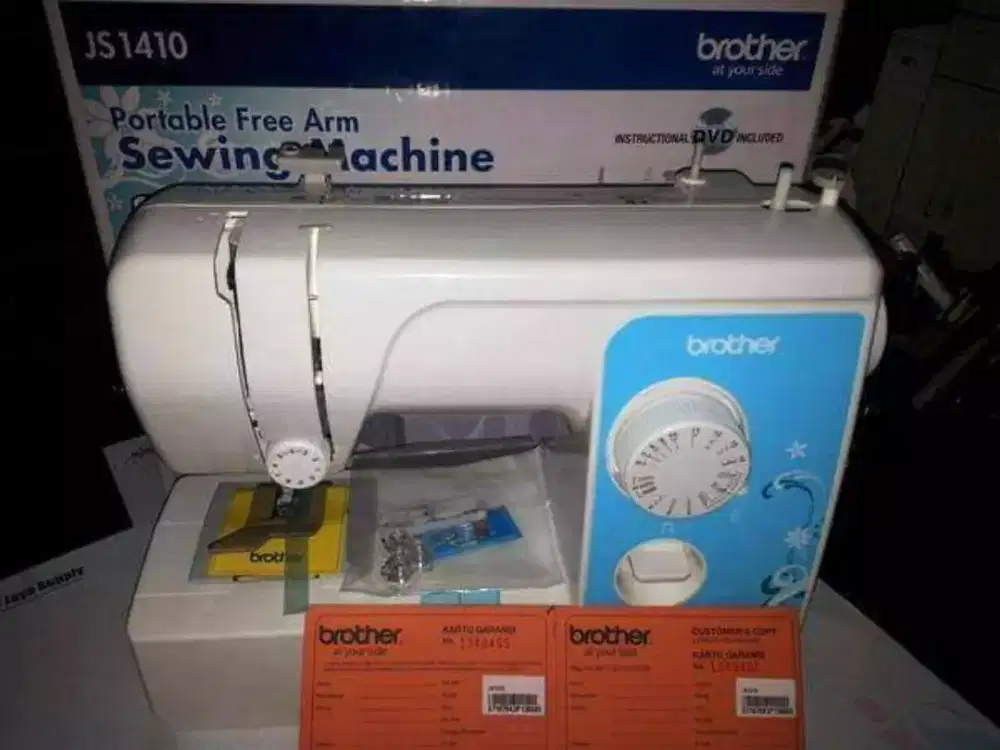 Mesin jahit Brother portable elektrik