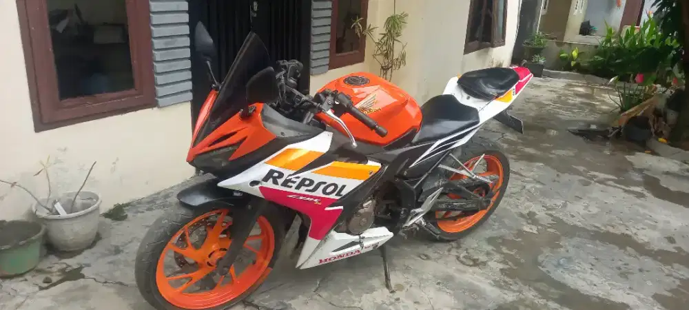 Cbr150r facelift ss lengkap plat medan