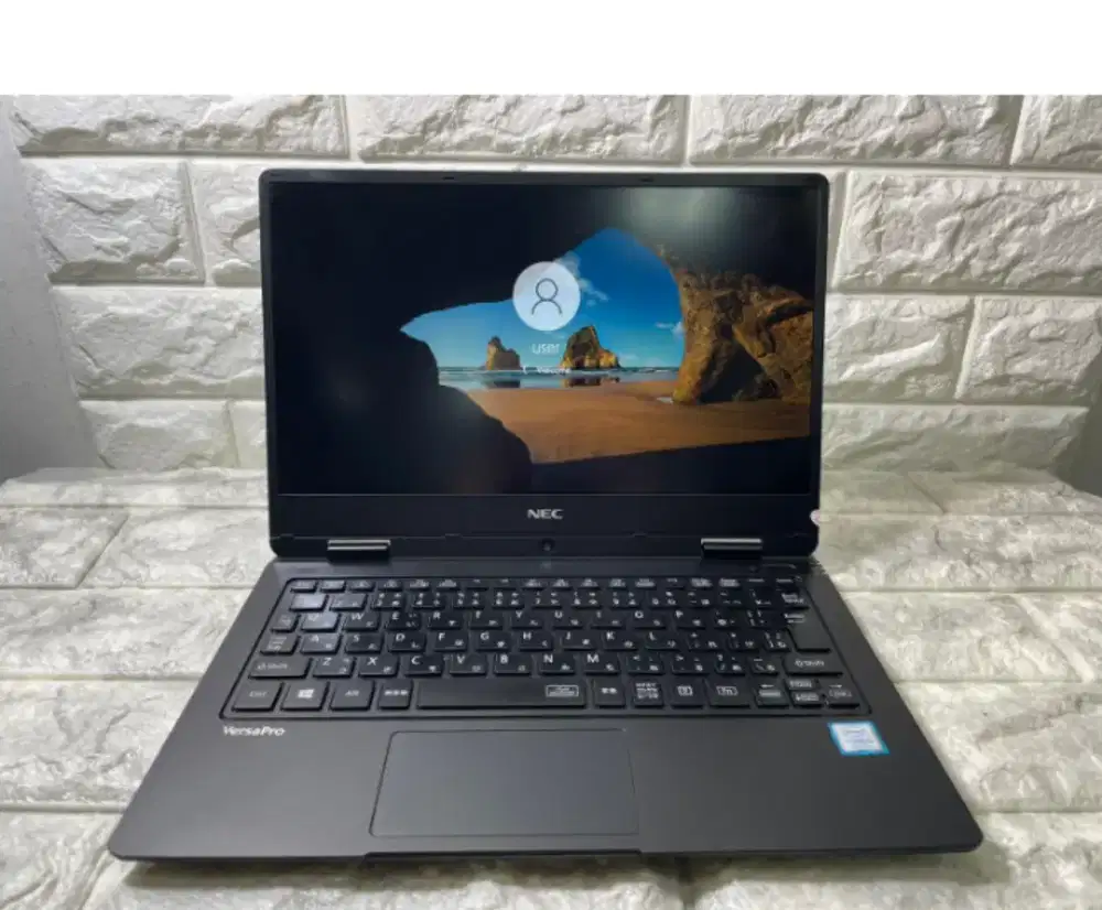 Laptop NEC Core M3 8y30