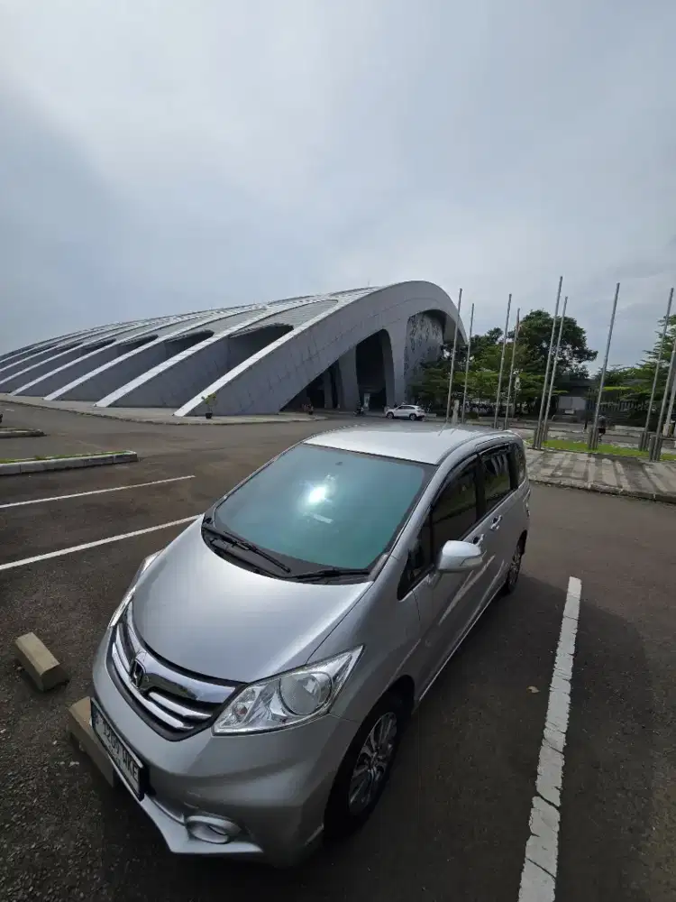 Honda Freed type PSD Captain Seat