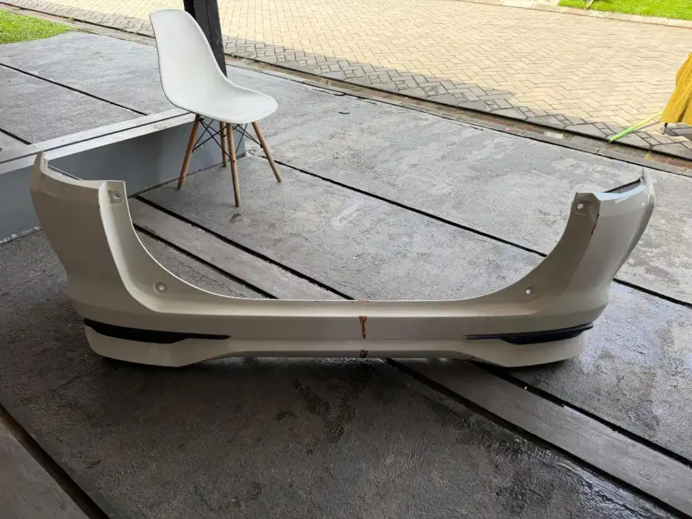 Bumper Belakang Avanza 2023