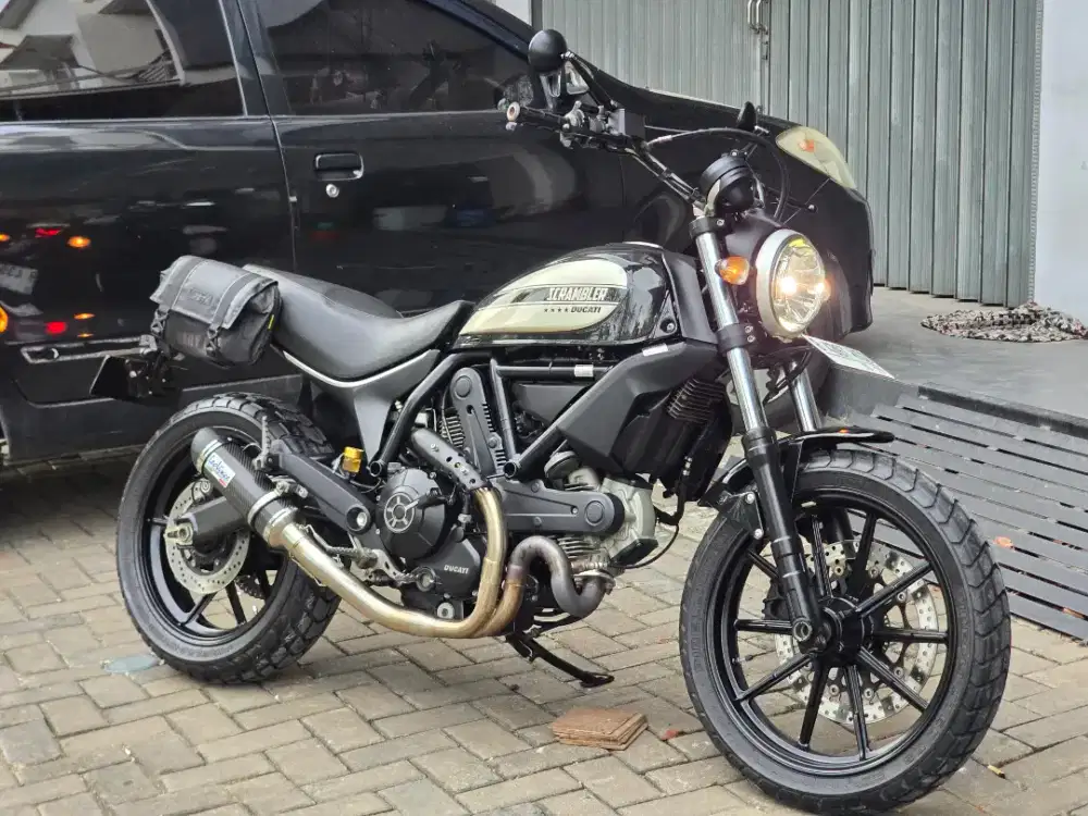Moge Naked Ducati Scrambler 400 th 2017 Pmk Km 15rb Antik Siap Gas